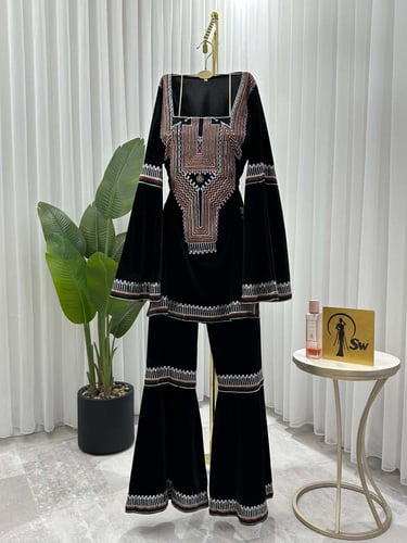 لبس يوم التأسيس اخر اصدار 2025