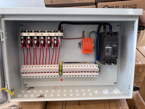 صندوق كومباينر بوكس 12 خط - نظام تجميع آمن للطاقة...