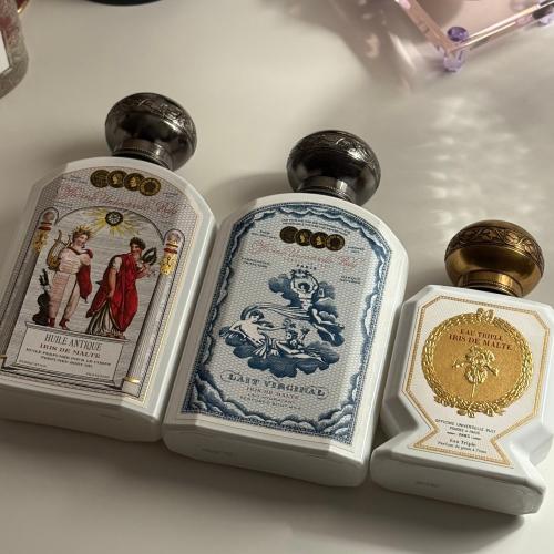 مجموعة ايرس بولي يونيفيرسال