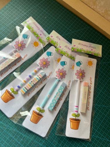 مجموعة مرسام وممحاة