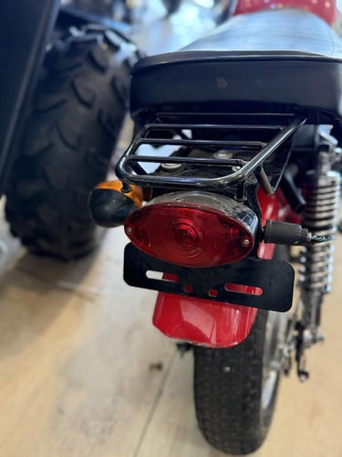 دباب جحش هيلكو مستعمل ممشى ١٠١١