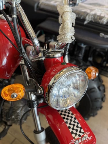 دباب جحش هيلكو مستعمل ممشى ١٠١١