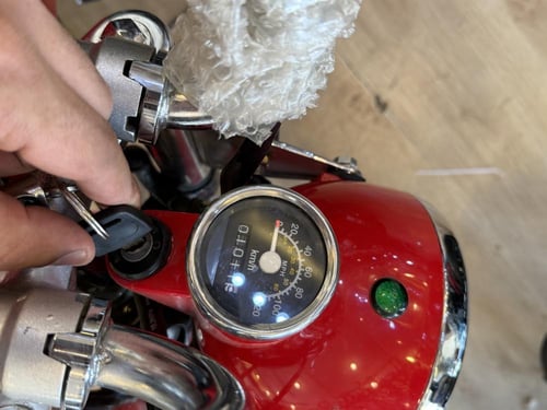 دباب جحش هيلكو مستعمل ممشى ١٠١١