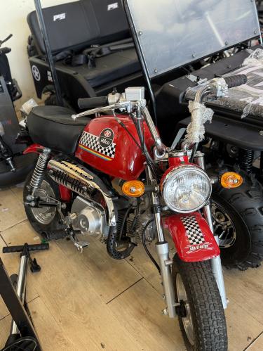 دباب جحش هيلكو مستعمل ممشى ١٠١١