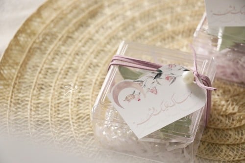 توزيعات رمضان علبه اكريلك