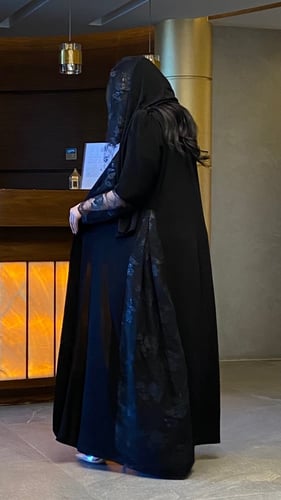 عباية بارقه