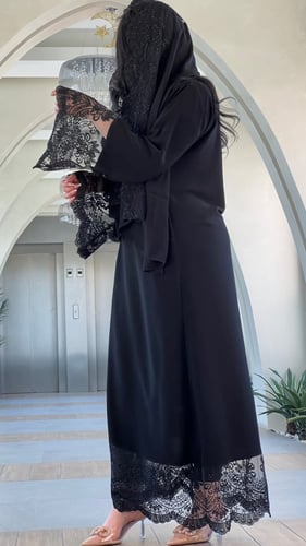 عباية المُثيرة