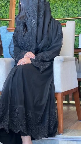 عباية الشمِوخ