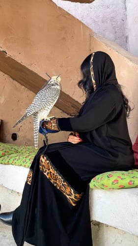 عباية فَهْــده