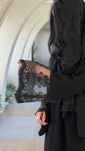 عباية المُثيرة