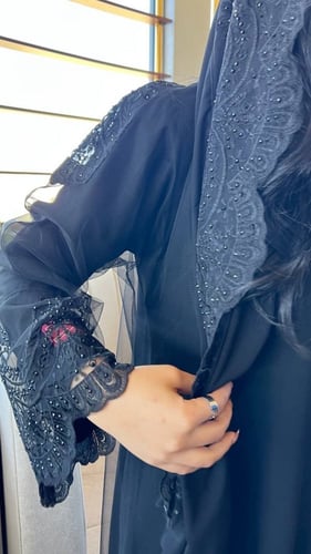 عباية الشمِوخ