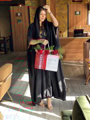 عباية فاتنة اللؤلؤ