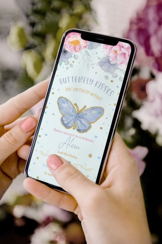 بطاقة دعوة - فراشات