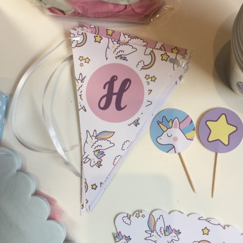 مثلثات زينة - يونيكورن