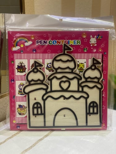 طقم مكتبية للاقلام...