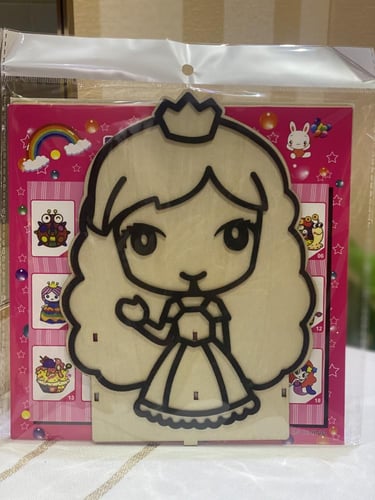 طقم مكتبية للاقلام...