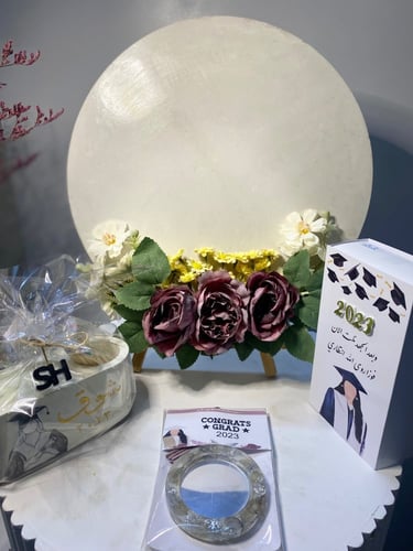 قاعدة دائرية كبيرة