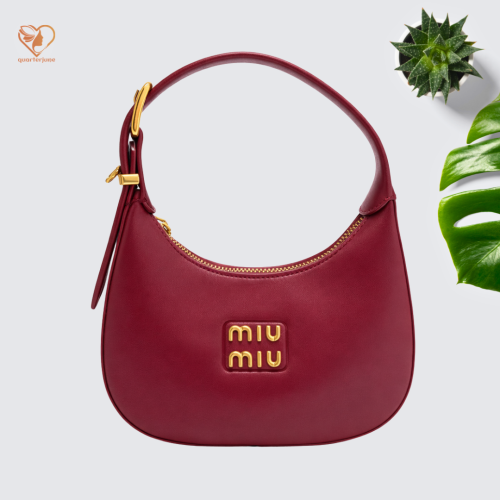 شنطة ميو ميو