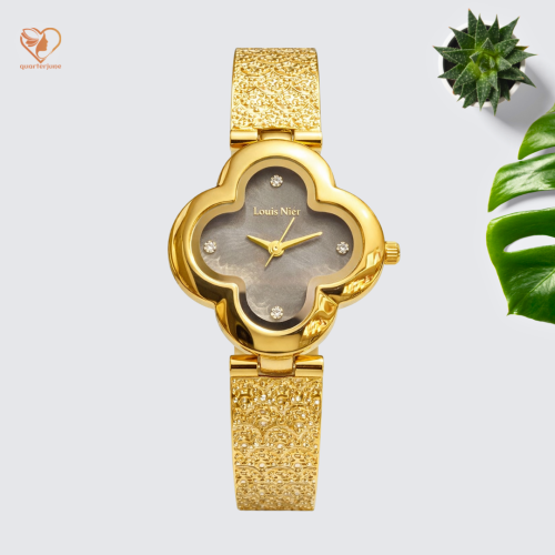 ساعة نسائية