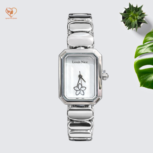 ساعة نسائية