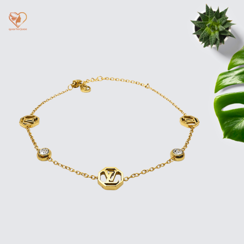 اسوارة لويس فيتون