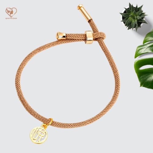 اسوارة خيط أخضر