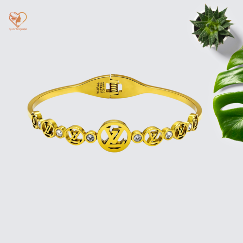 اسوارة لويس فيتون