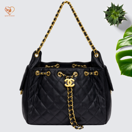 شنطة شانيل حجم كبير