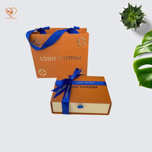 ملحقات لويس فيتون