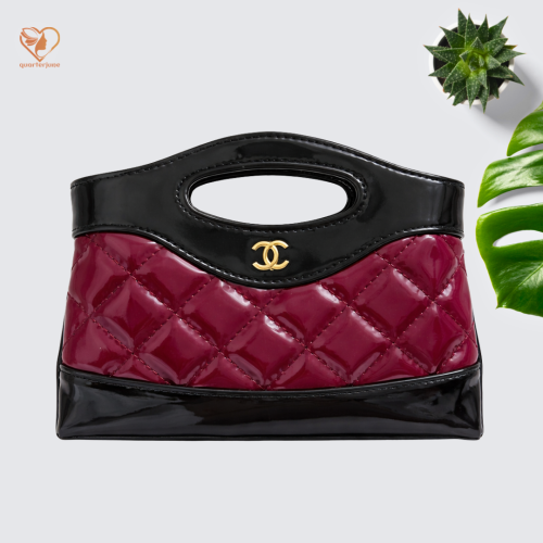 شنطة شانيل لامعة