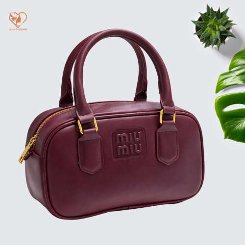 شنطة ميو ميو