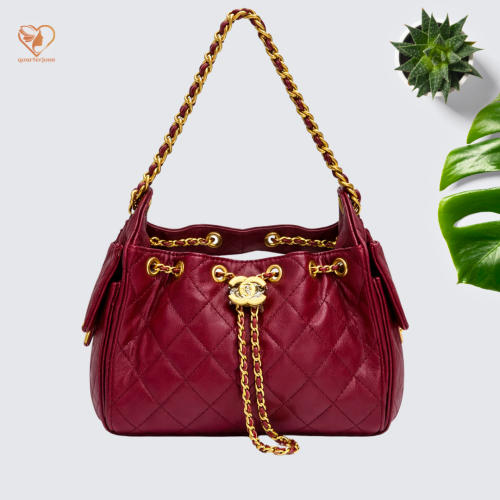 شنطة شانيل حجم صغير