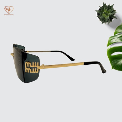 نظارة ميو ميو