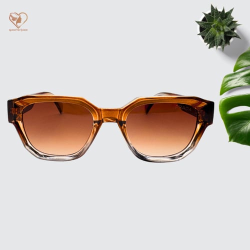 نظارة برادا