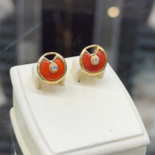 حلق كارتيير احمر 18k