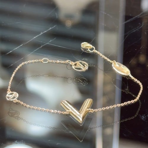 سوارة LV 18k