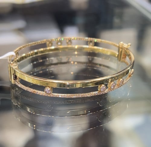 سواره عيار 18