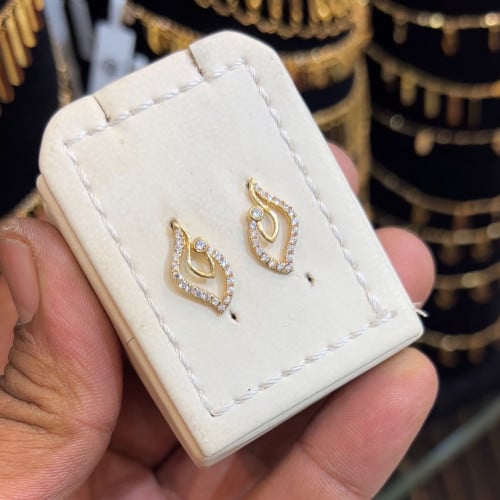 حلق ناعم عيار 18