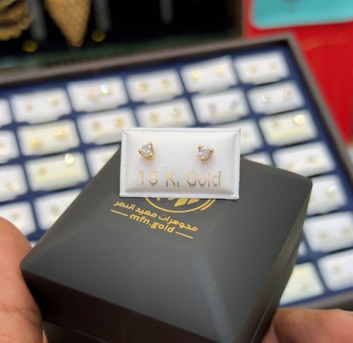 حلق ذهب طبي