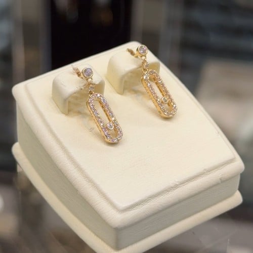 حلق تصميم الماس 18k