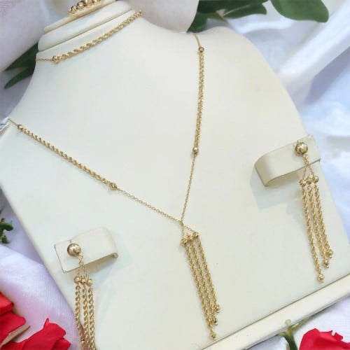 طقم مبروم ذهب