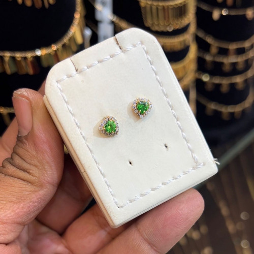 حلق ناعم عيار 18