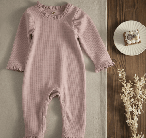 افرول مولود مع تطريز اسم الطفل