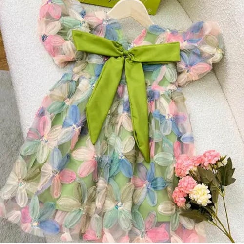 فستان بناتي بفيونكة ظهر انيقة جدا