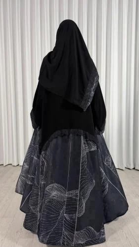عباية لجين