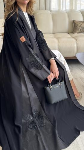 غلا شك الورد