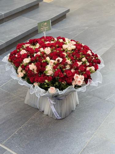 بوكيه 100 غصن بيبي روز