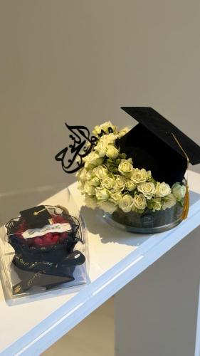 ميني كيك و بوكيه بيبي روز