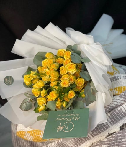 بوكيه 10 اغصان بيبي روز