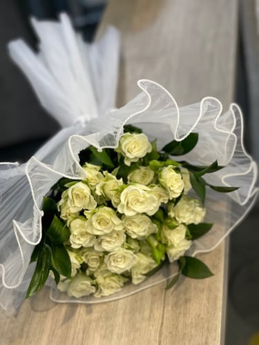 بوكيه 10 اغصان بيبي روز